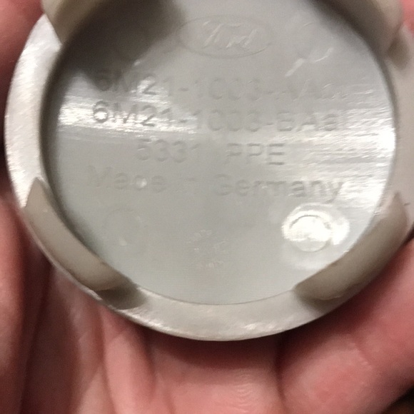 Ford center cap covers BNIP - Picture 3 of 7